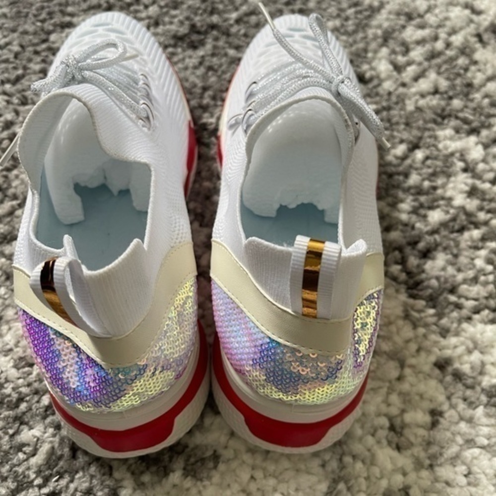 White and Red Sneakers with sparkles - Picture 7 of 7